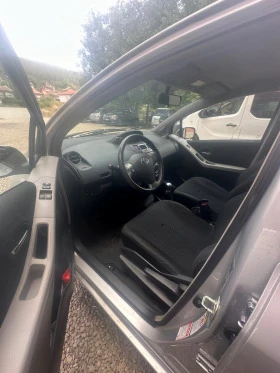 Toyota Yaris 1.4 D4D Facelift, 6 скорости , Климатроник, снимка 8