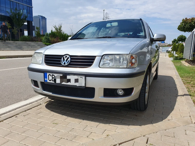 VW Polo 1.4 MPI, снимка 9 - Автомобили и джипове - 47358353