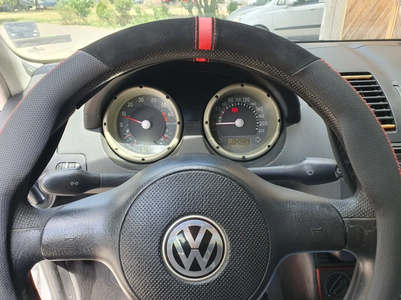 VW Polo 1.4 MPI, снимка 12 - Автомобили и джипове - 46965944