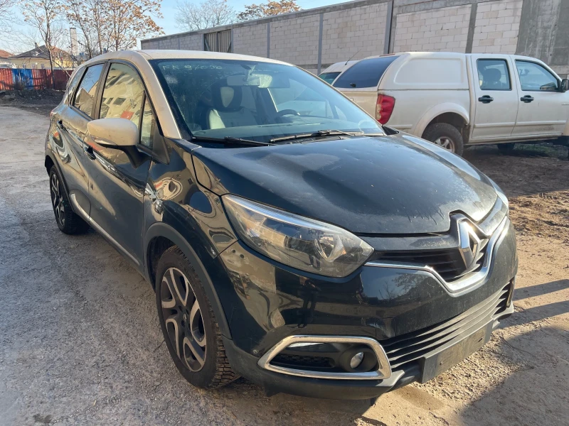 Renault Captur 1.5dci/Navi, снимка 2 - Автомобили и джипове - 48299383