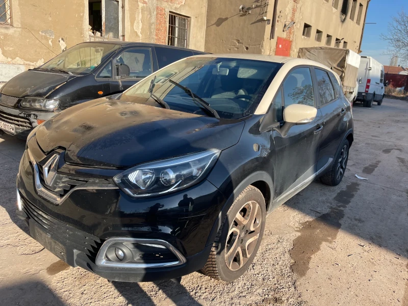 Renault Captur 1.5dci/Navi, снимка 1 - Автомобили и джипове - 48299383