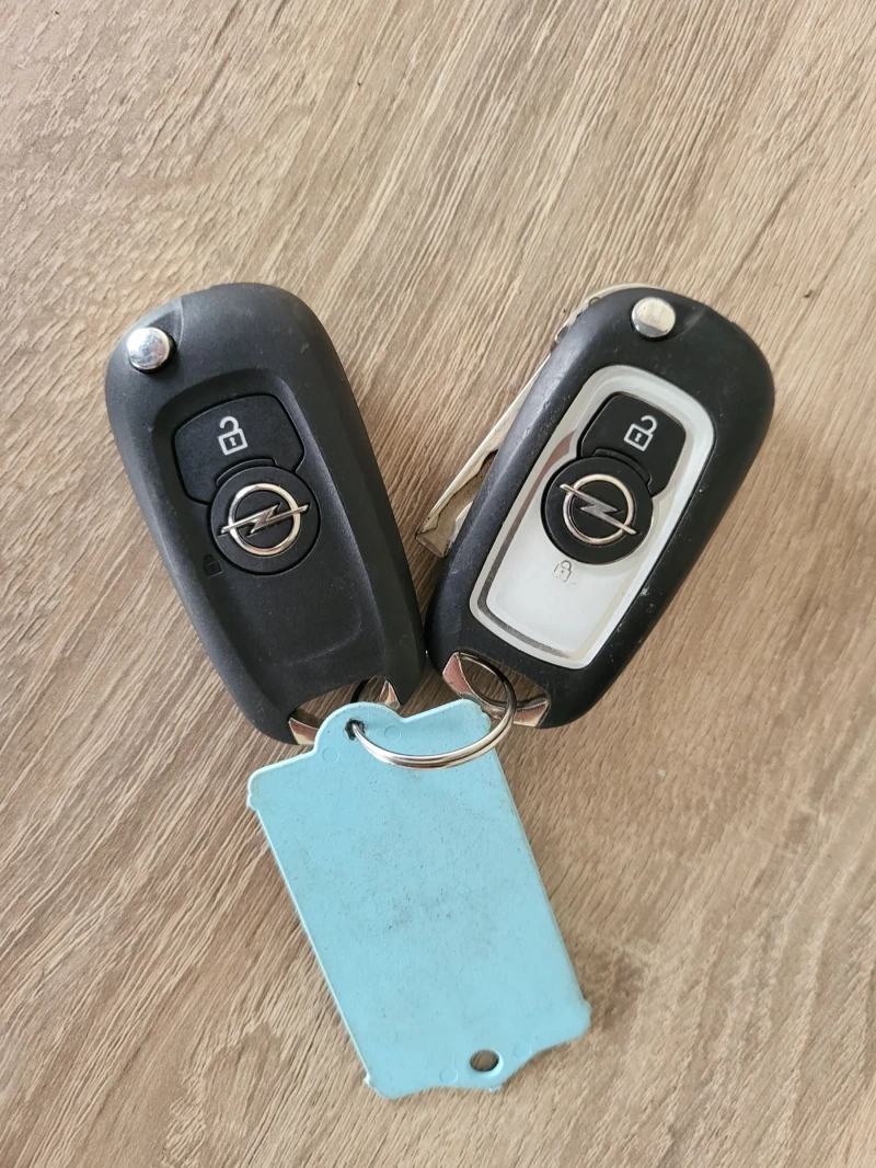 Opel Astra, снимка 13 - Автомобили и джипове - 50707958