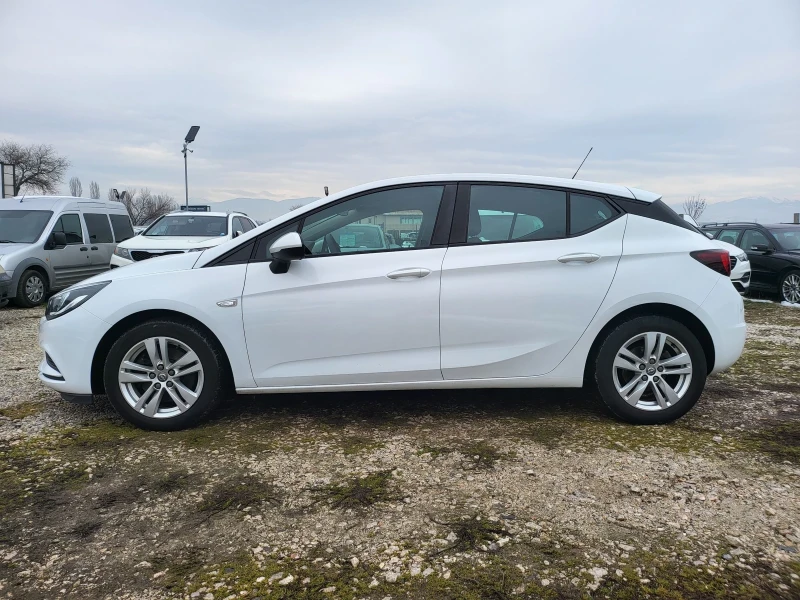 Opel Astra, снимка 8 - Автомобили и джипове - 50707958