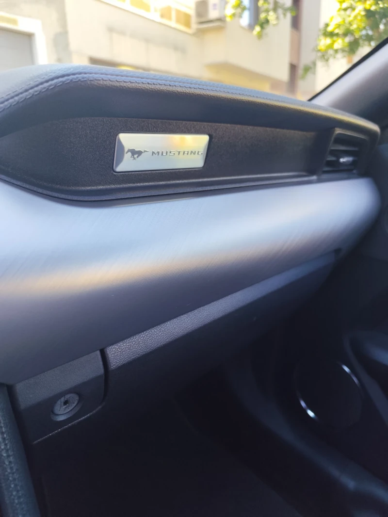 Ford Mustang 2.3 EcoBoost, снимка 8 - Автомобили и джипове - 51259085