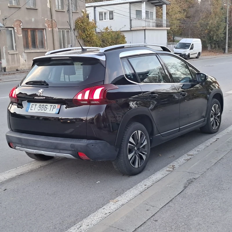 Peugeot 2008 1.2-120к.с.46860км. топ изпълнение, снимка 7 - Автомобили и джипове - 52281851