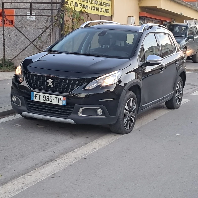 Peugeot 2008 1.2-120к.с.46860км. топ изпълнение, снимка 3 - Автомобили и джипове - 52281851