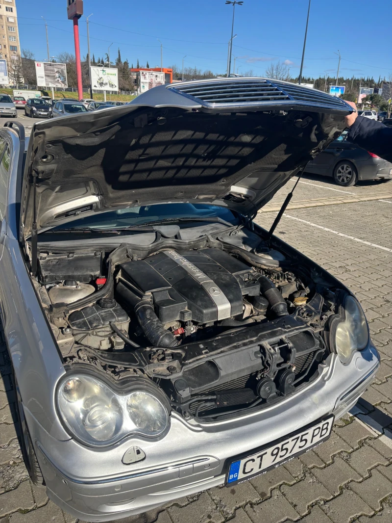 Mercedes-Benz C 240 Бензин/газ 4 matic, снимка 9 - Автомобили и джипове - 52929616