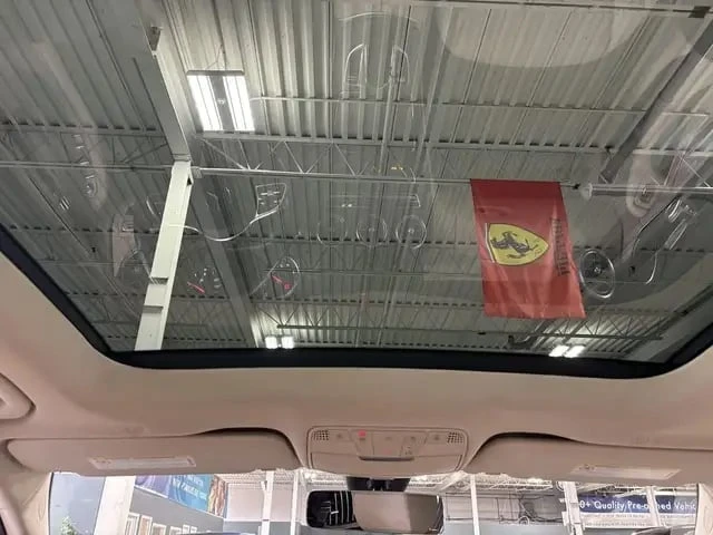 Mercedes-Benz C 300 / АМГ ПАКЕТ / 4MATIC AWD / ПОДГРЕВИ / CARFAX / , снимка 11 - Автомобили и джипове - 53334990