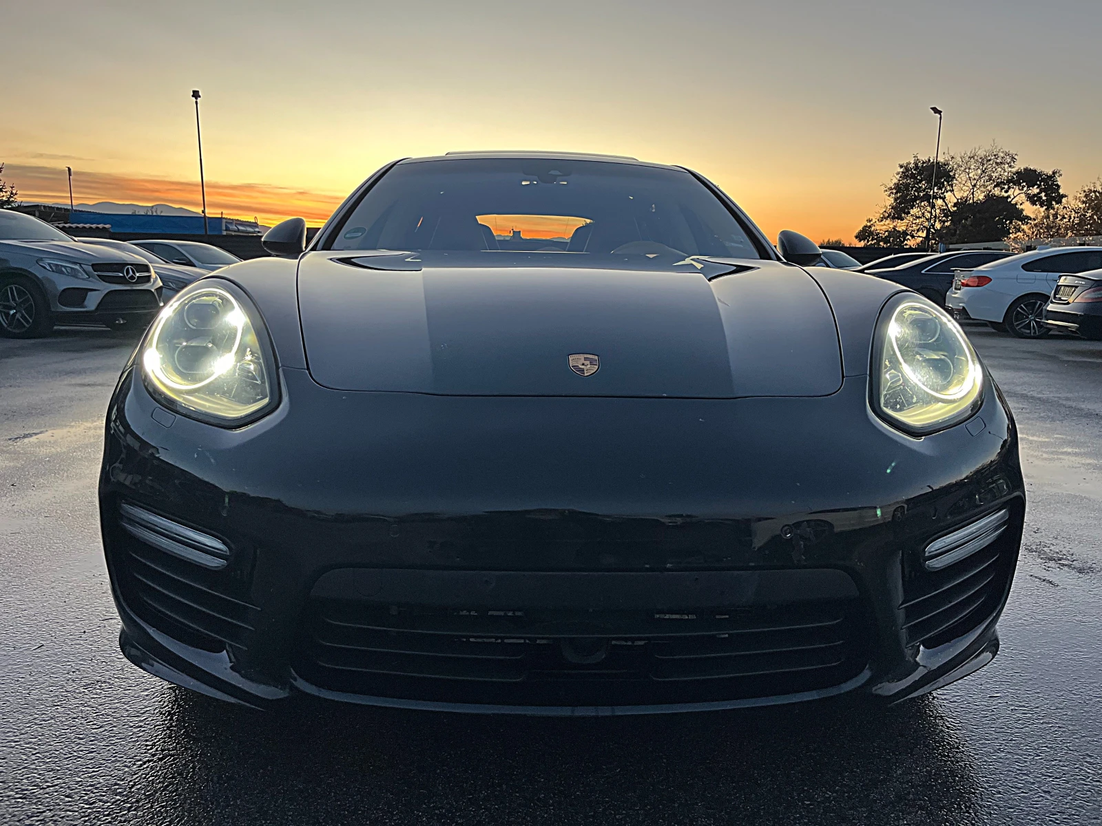 Porsche Panamera ДЪЛГА БАЗА-TURBO-FACE-DISTRONIK-VAKUM-MONITORI-FUL, снимка 1