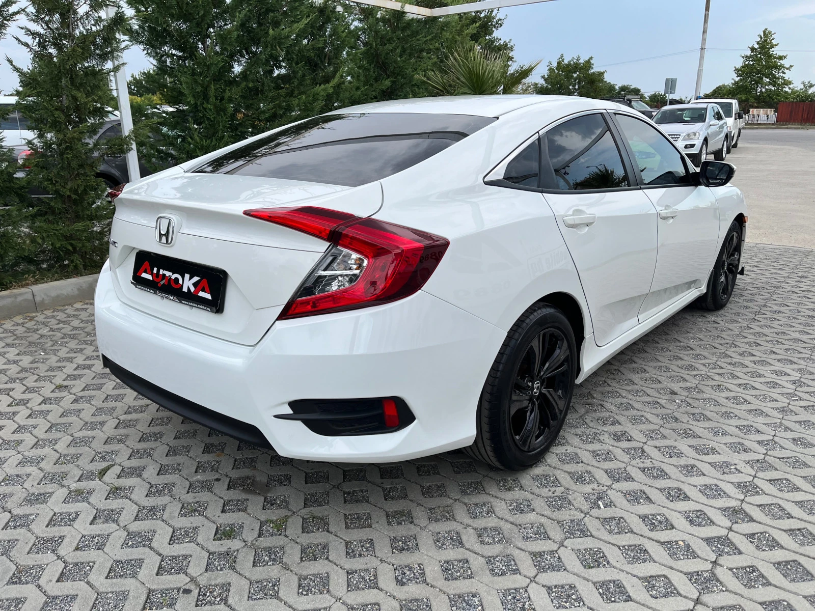 Honda Civic 2.0I-VTEC-160кс= 79хил.км!= FACE= SPORT= КАМЕРА - изображение 3