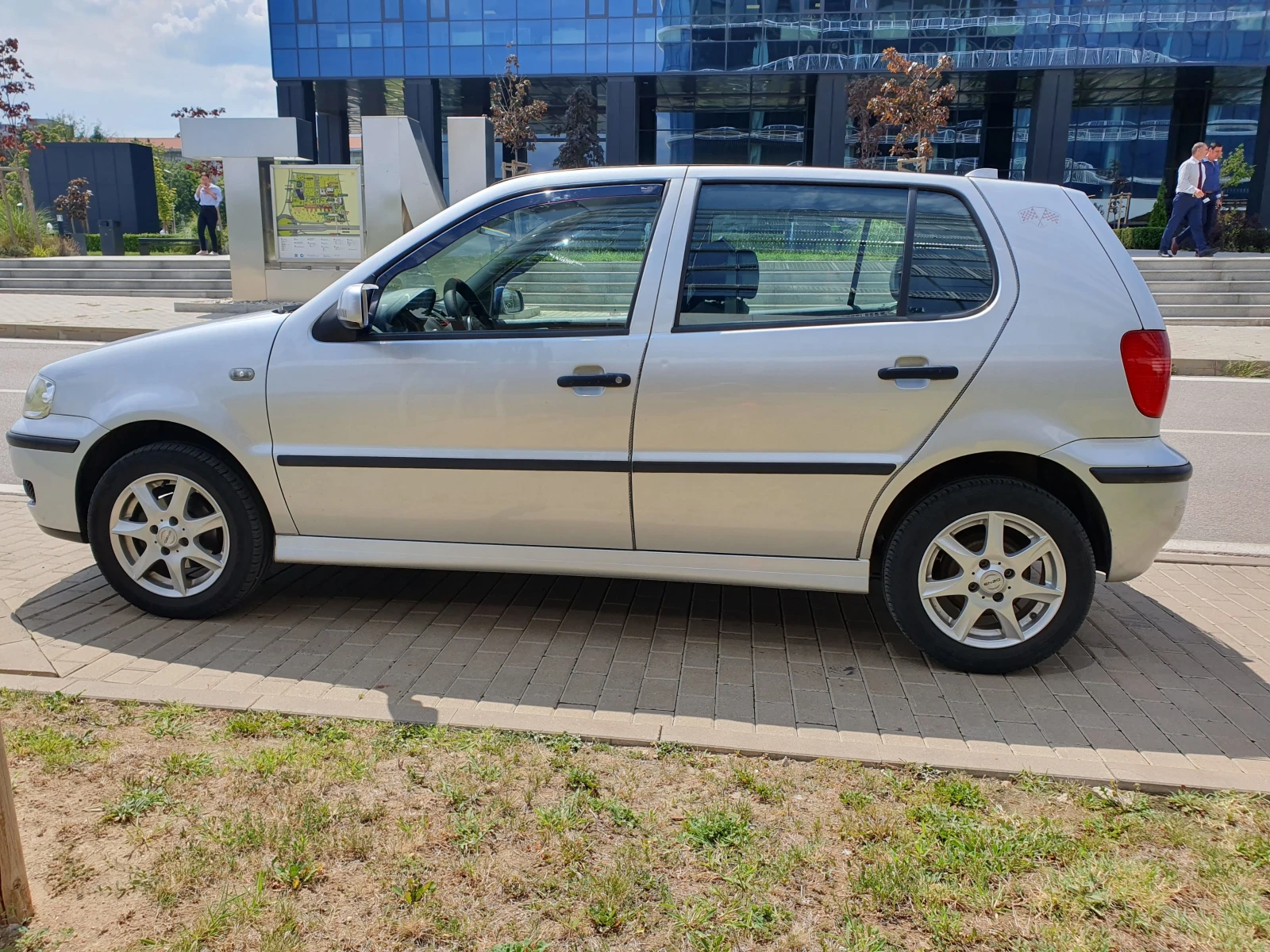 VW Polo 1.4 MPI - изображение 7