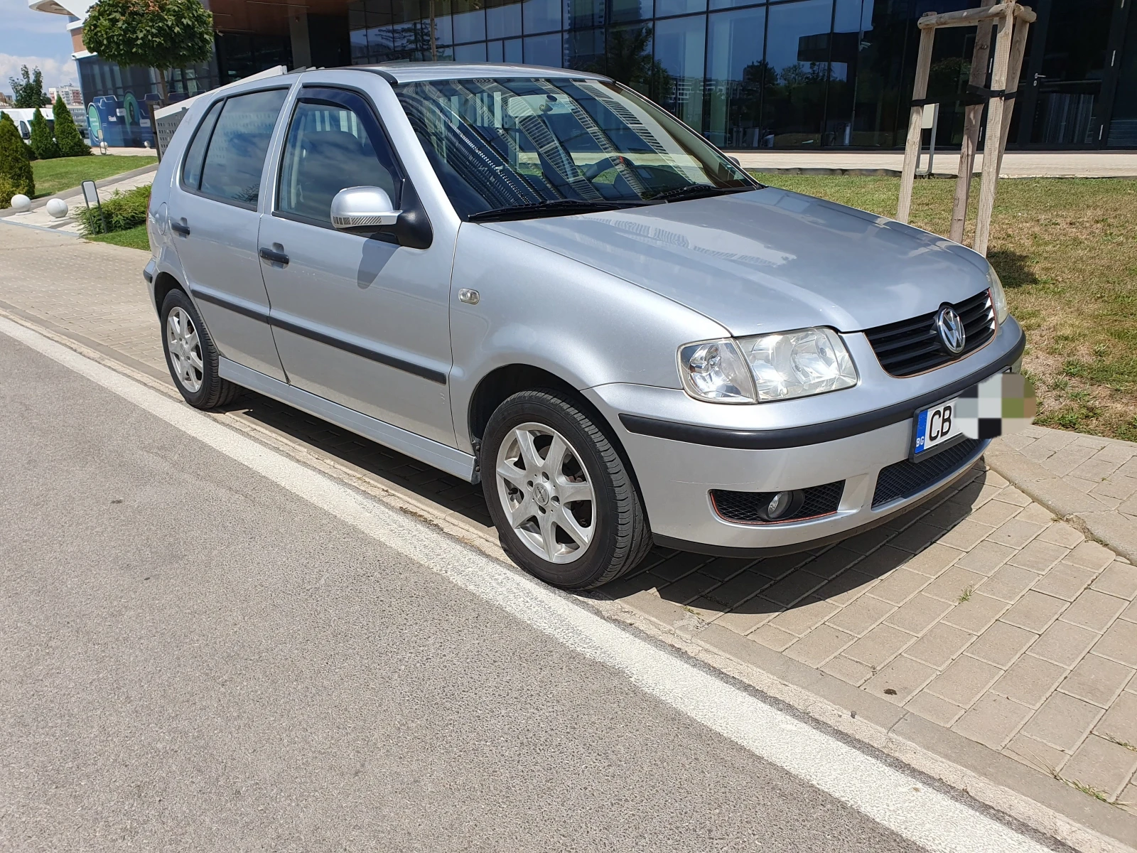 VW Polo 1.4 MPI - изображение 2