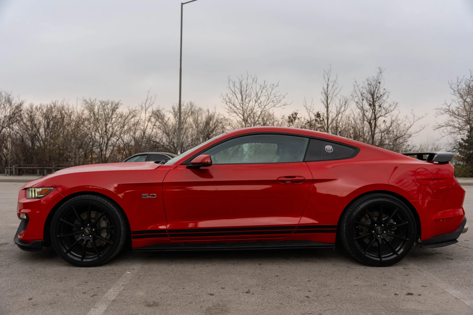 Ford Mustang 5.0 GT 350 pack Premium - изображение 4