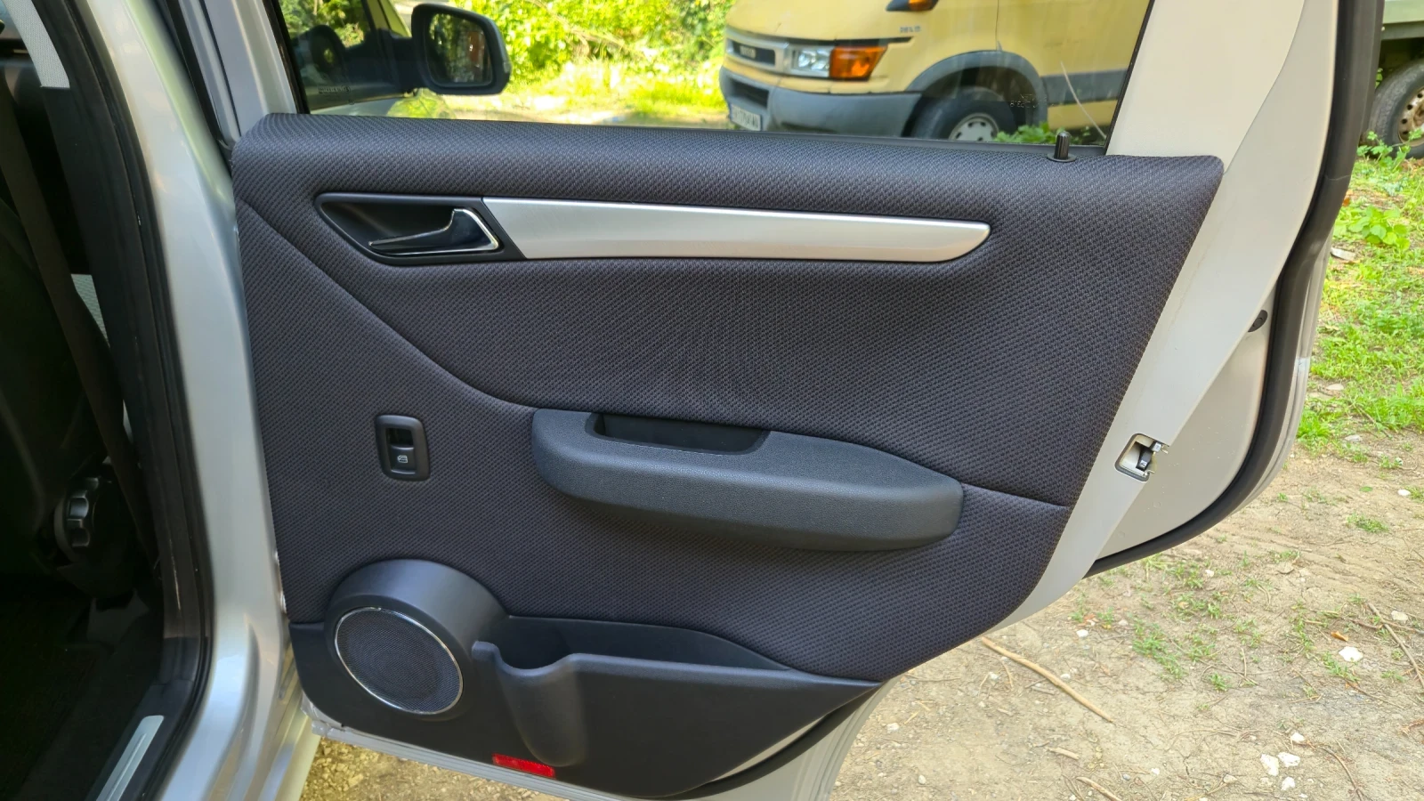 Mercedes-Benz A 150 Авангард - фейс - изображение 9