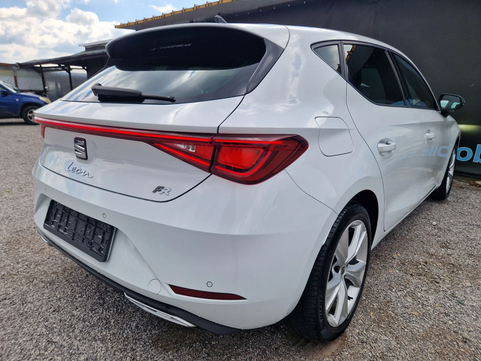 Seat Leon 1.0TFSi FR Euro6 90000km Full - изображение 2