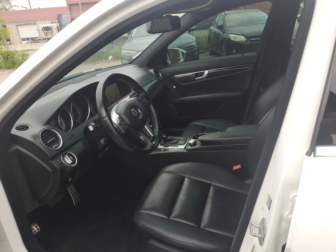 Mercedes-Benz C 300 2014 AMG-PACK 4MATIC  - изображение 6