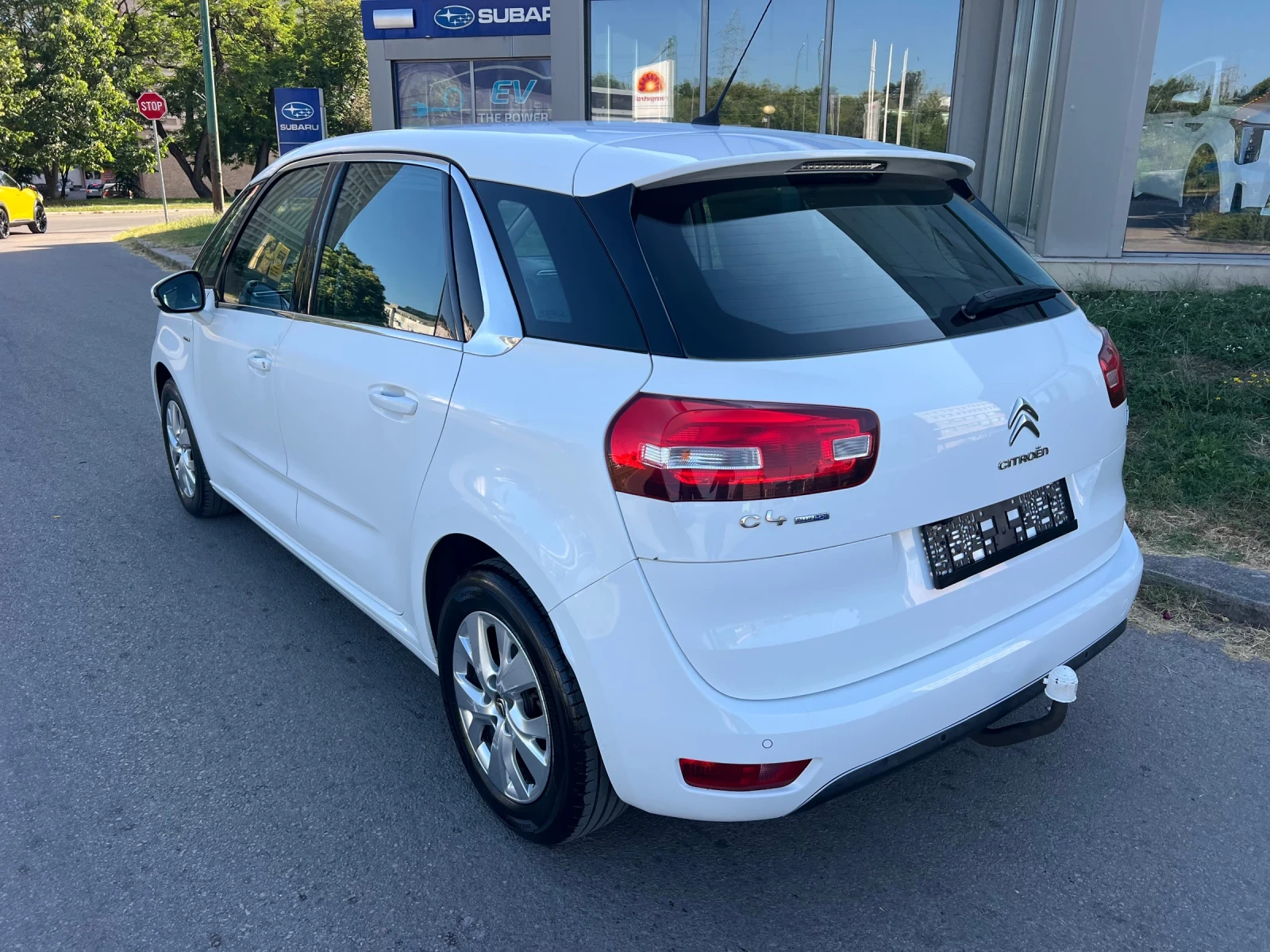 Citroen C4 Picasso 1.6HDI/EXCLUSIVE/DIGITAL - изображение 4
