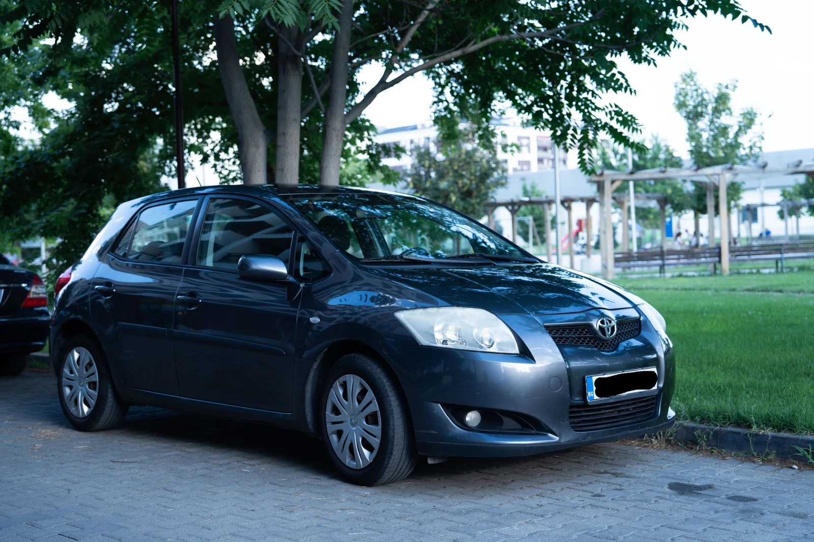 Toyota Auris  - изображение 3