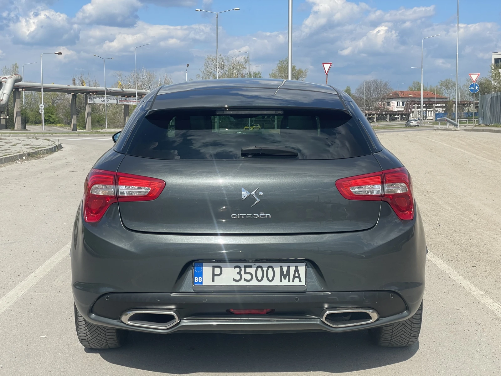 Citroen DS5 2.0hdi 180к.с. ЕВРО 6B, ПАНОРАМА, АВТОМАТ, ОБСЛУЖЕ - изображение 5