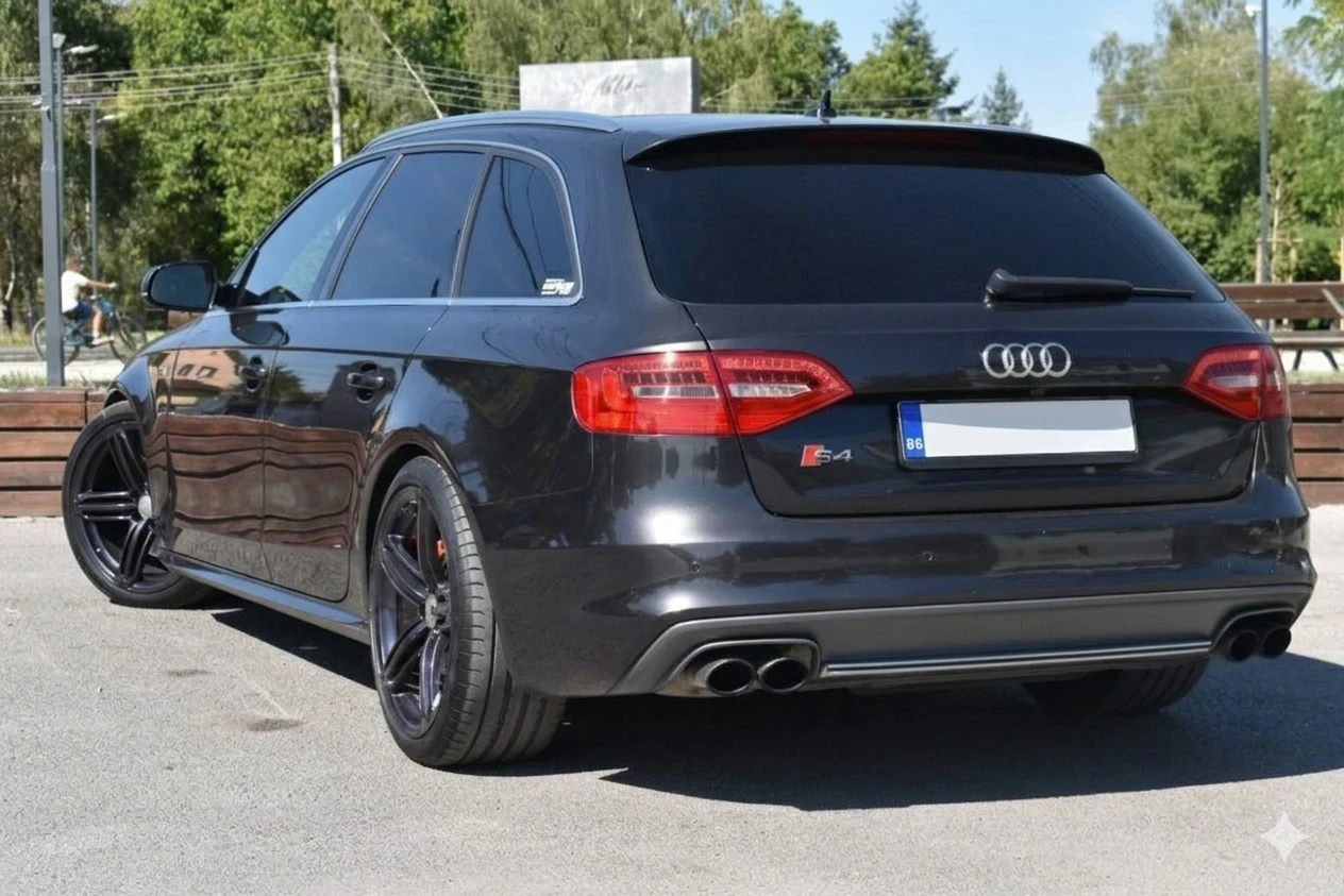 Audi A4 S4 3.0 TFSI 333 к.с. Quattro Edition, снимка 5 - Автомобили и джипове - 51740156