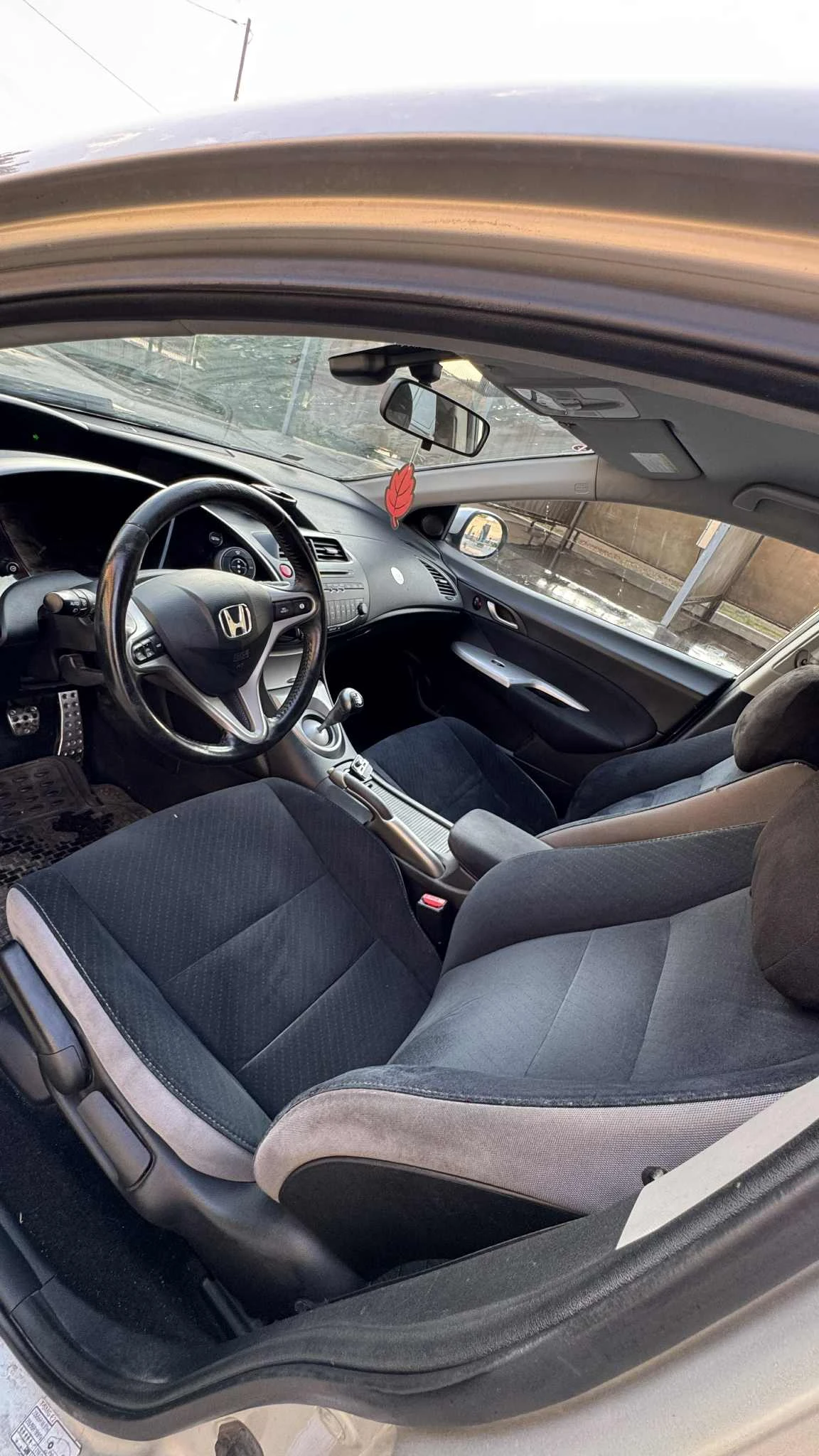 Honda Civic 8 генерация - изображение 10