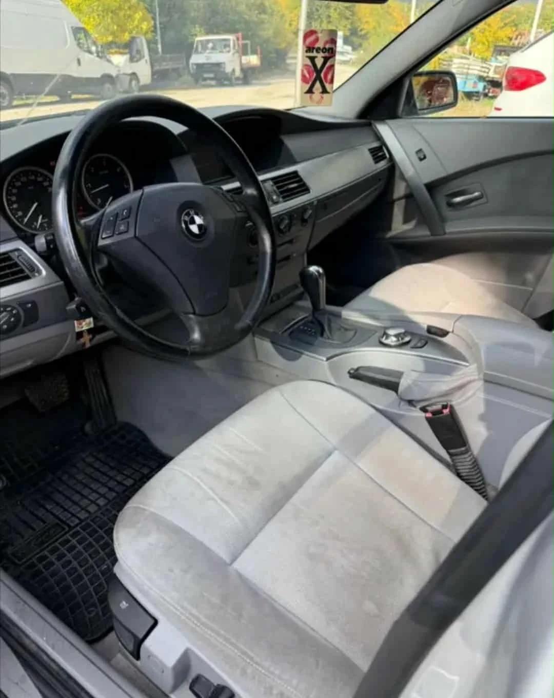 BMW 525 525d - изображение 9