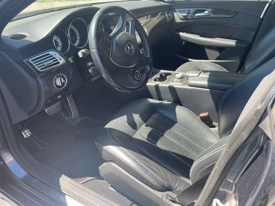 Mercedes-Benz CLS 55 * 4 MATIC* АВТОКРЕДИТ БЕЗ ПЪРВОНАЧАЛНА ВНОСКА* , снимка 11 - Автомобили и джипове - 54870280