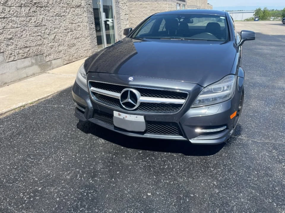 Mercedes-Benz CLS 55 * 4 MATIC* АВТОКРЕДИТ БЕЗ ПЪРВОНАЧАЛНА ВНОСКА* , снимка 5 - Автомобили и джипове - 54870280