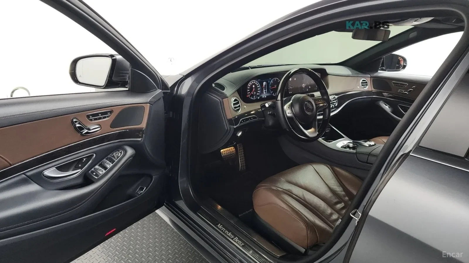 Mercedes-Benz S 350 AMG/360/HUD/КОЖА/ПАНО/ОБДУХ, снимка 3 - Автомобили и джипове - 55061532