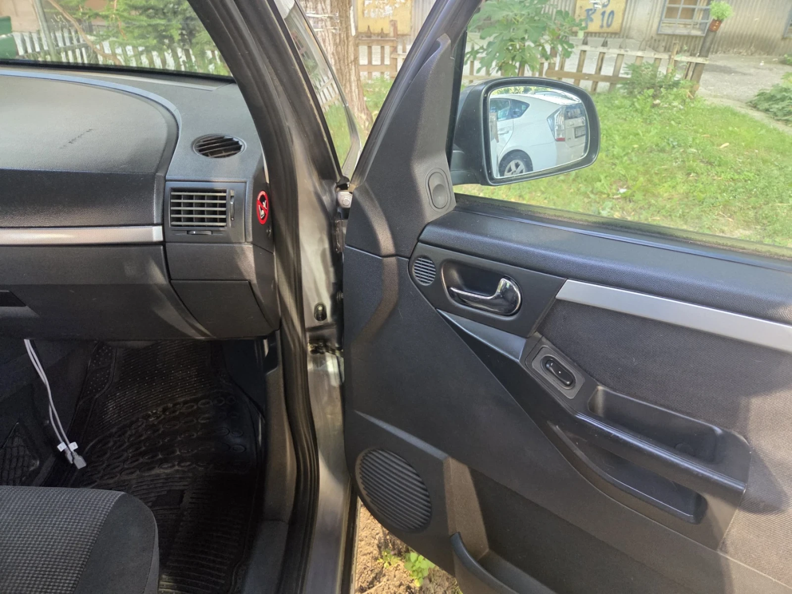 Opel Meriva 1, 7 Cdti , снимка 11 - Автомобили и джипове - 55469786