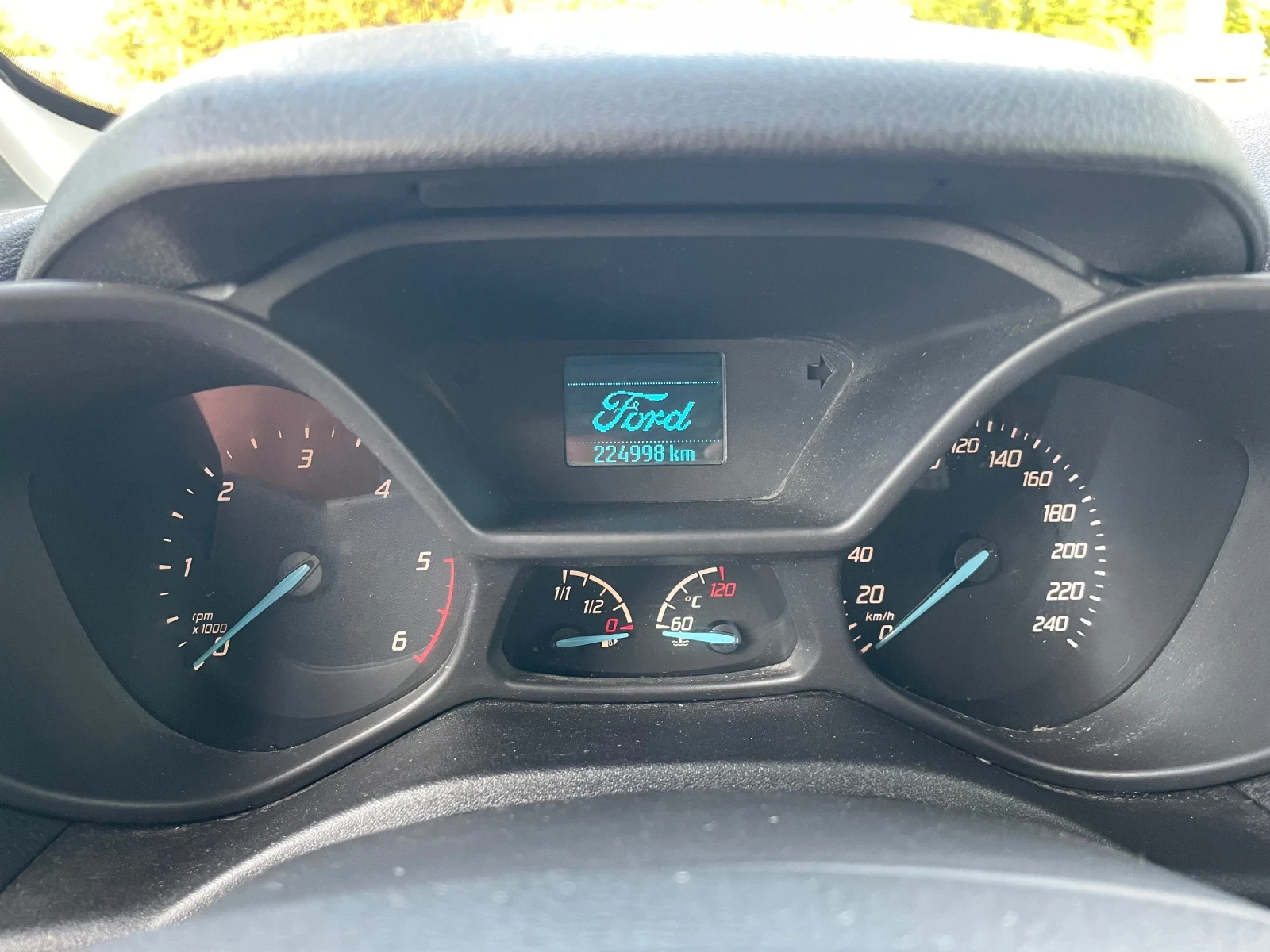 Ford Tourneo Connect 1.6 cdti 95hp , снимка 17 - Автомобили и джипове - 55532418