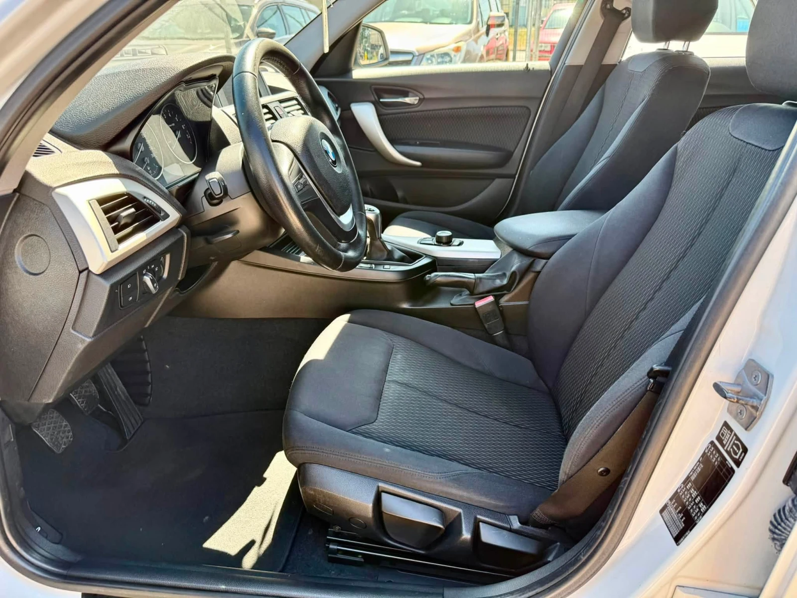 BMW 116 1.6 6-скорости, снимка 9 - Автомобили и джипове - 55536677