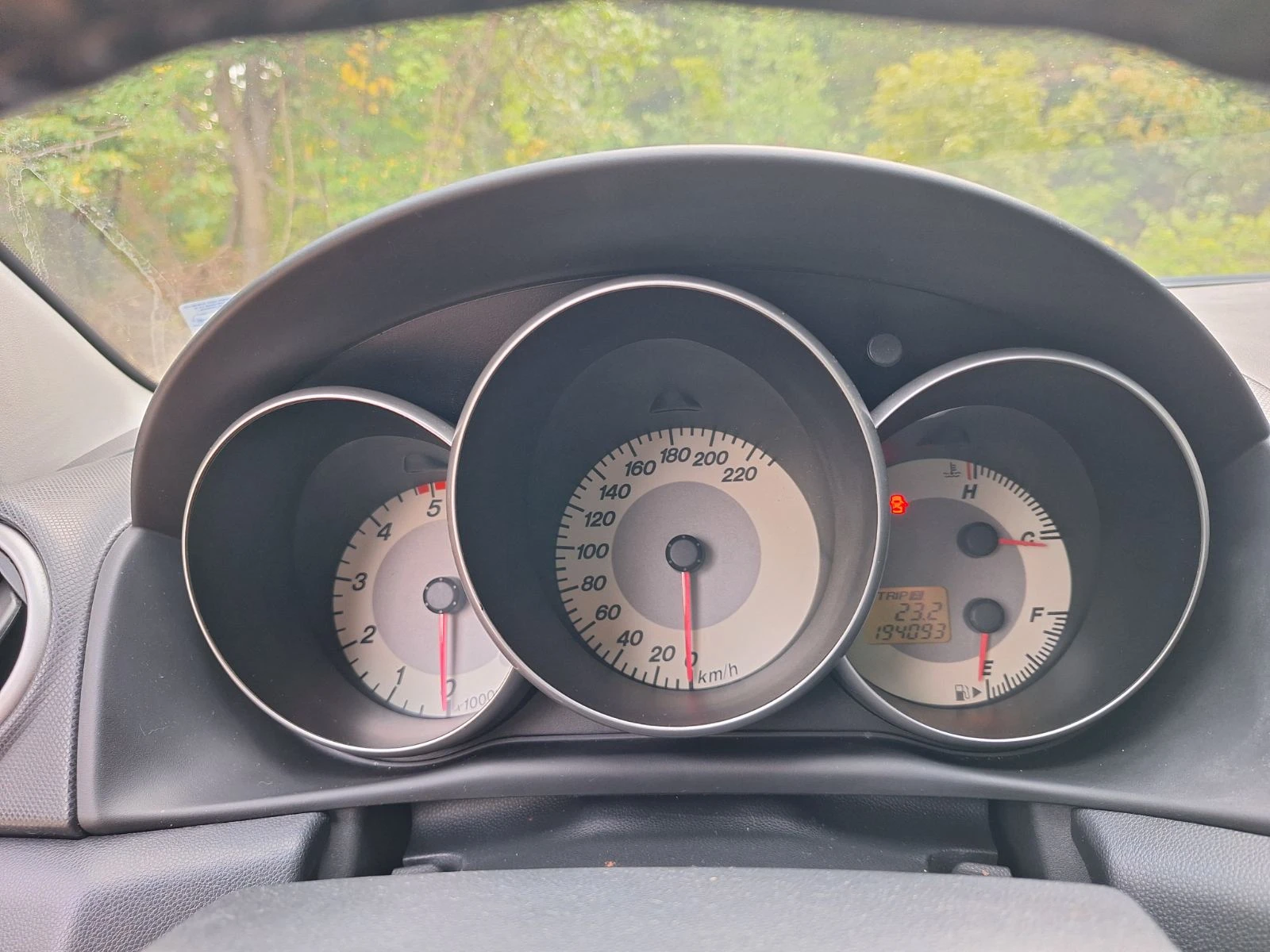Mazda 3 1.6 MZ-CD, снимка 10 - Автомобили и джипове - 55661153