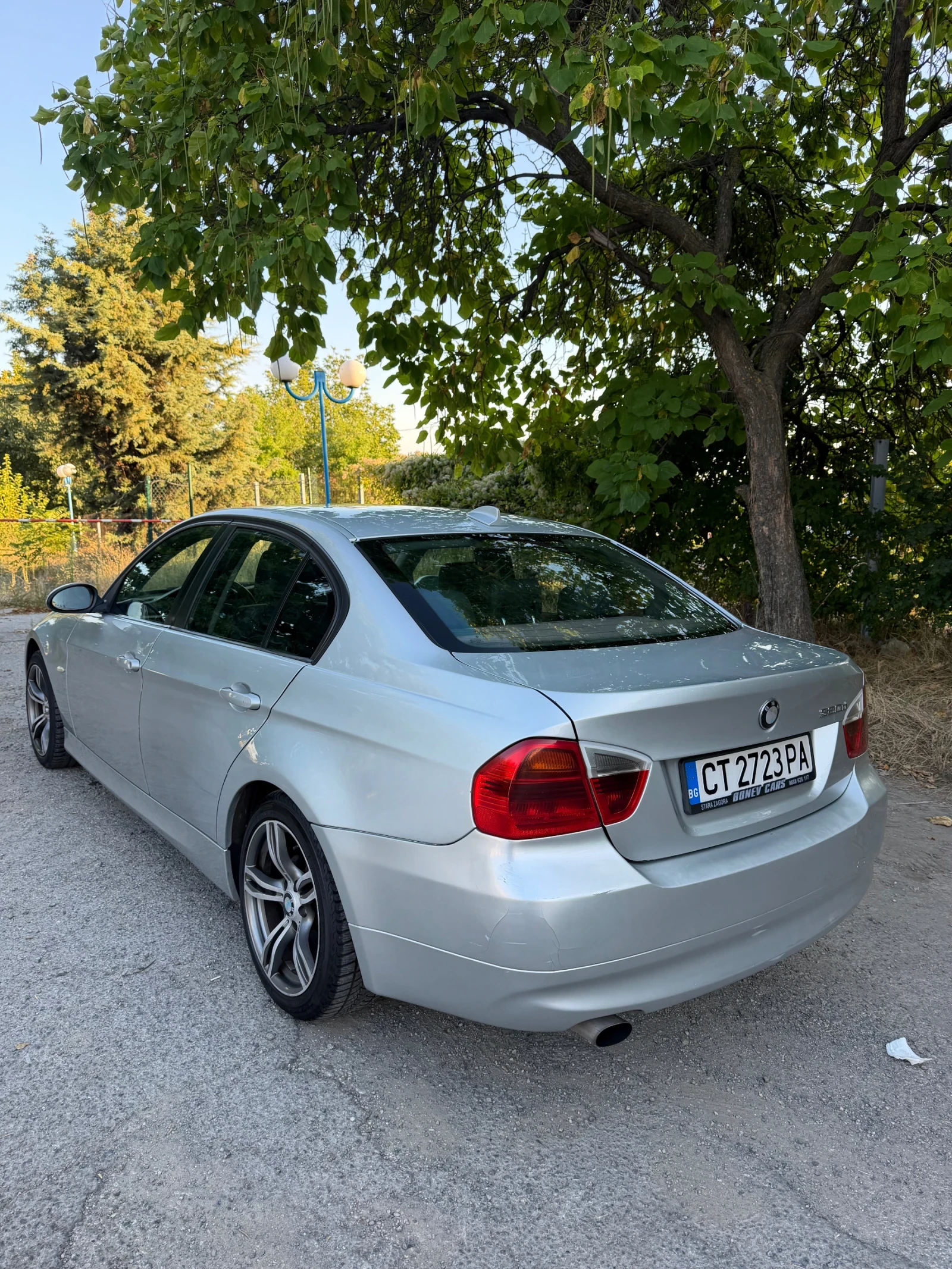 BMW 320, снимка 5 - Автомобили и джипове - 55683030
