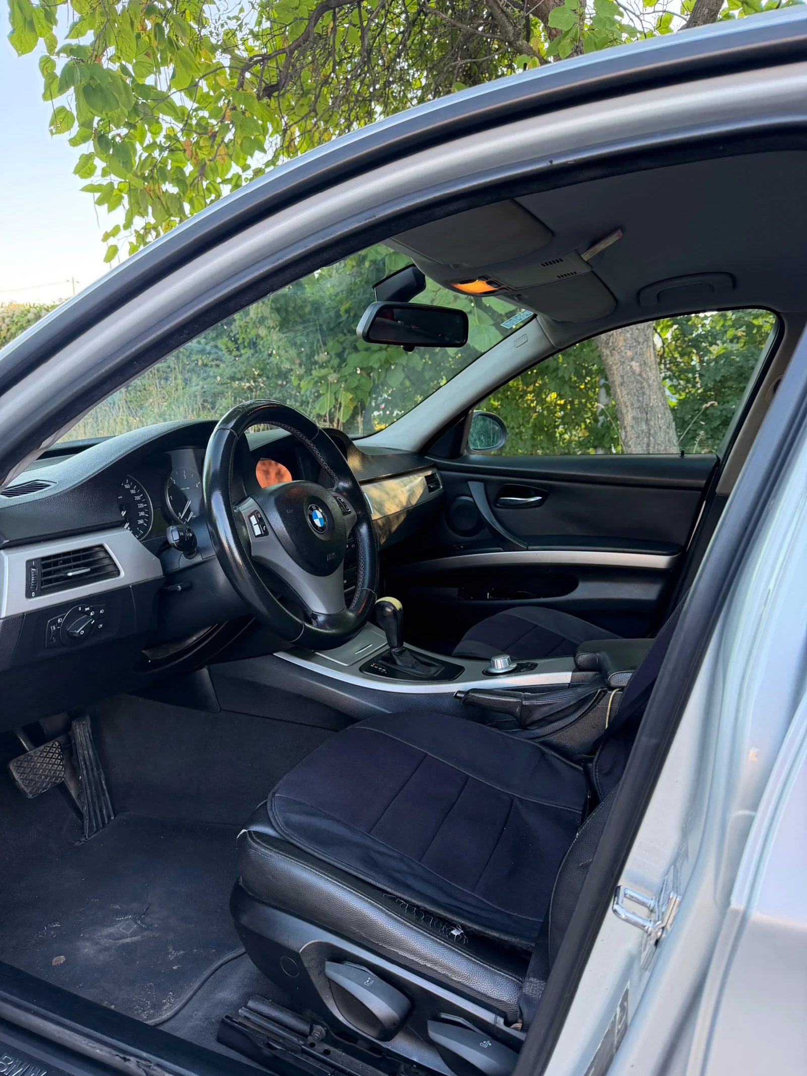BMW 320, снимка 12 - Автомобили и джипове - 55683030