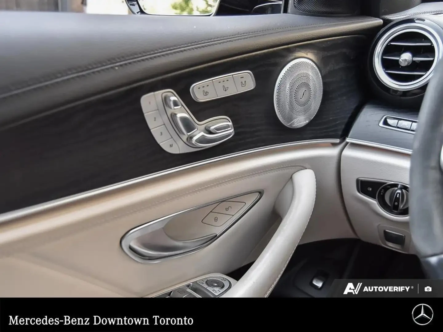 Mercedes-Benz E 53 AMG PREMIUM PKG ЦЕНА ДО БЪЛГАРИЯ АВТОКРЕДИТ, снимка 10 - Автомобили и джипове - 55878961