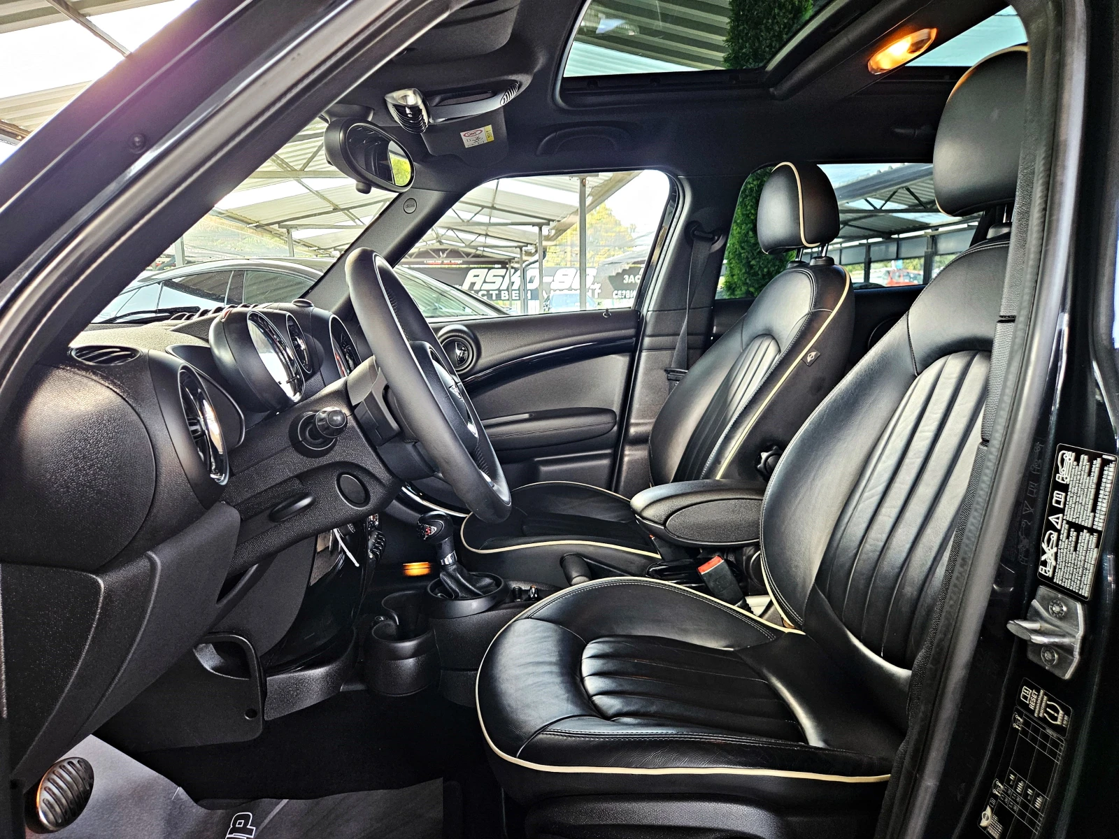 Mini Cooper s ALL4/GERMANY/PANORAMA//ПОДГРЕВ/LIZING, снимка 15 - Автомобили и джипове - 55901624
