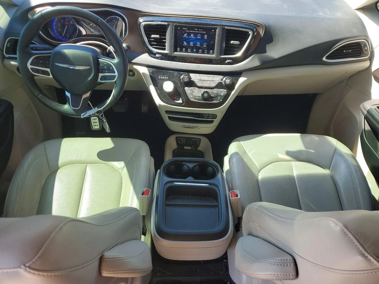 Chrysler Pacifica 3.6l Touring L, снимка 8 - Автомобили и джипове - 55976743