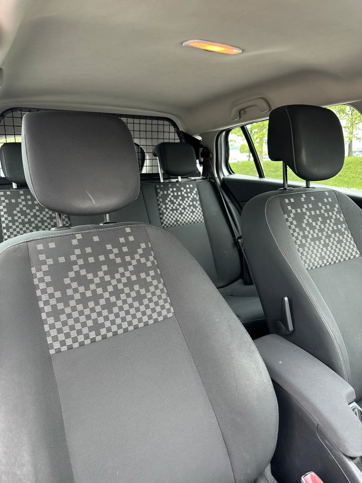 Renault Megane, снимка 8 - Автомобили и джипове - 56012592