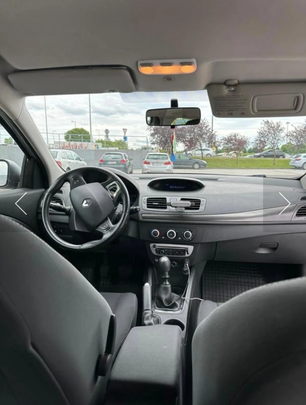 Renault Megane, снимка 7 - Автомобили и джипове - 56012592