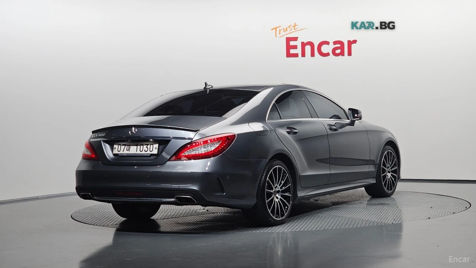 Mercedes-Benz CLS 400 AMG* 360* КОЖА* ОБДУХВ* НАВИ* ПАНО, снимка 2 - Автомобили и джипове - 56055933