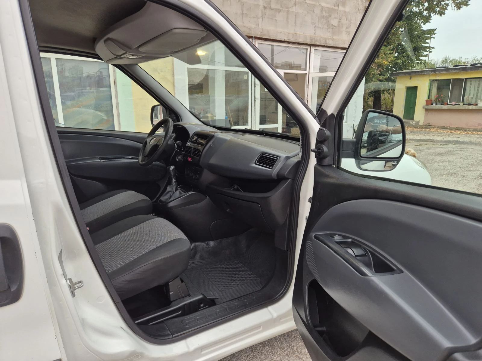 Fiat Doblo 1.3M-JET KLIMA ITALY, снимка 15 - Автомобили и джипове - 56617628