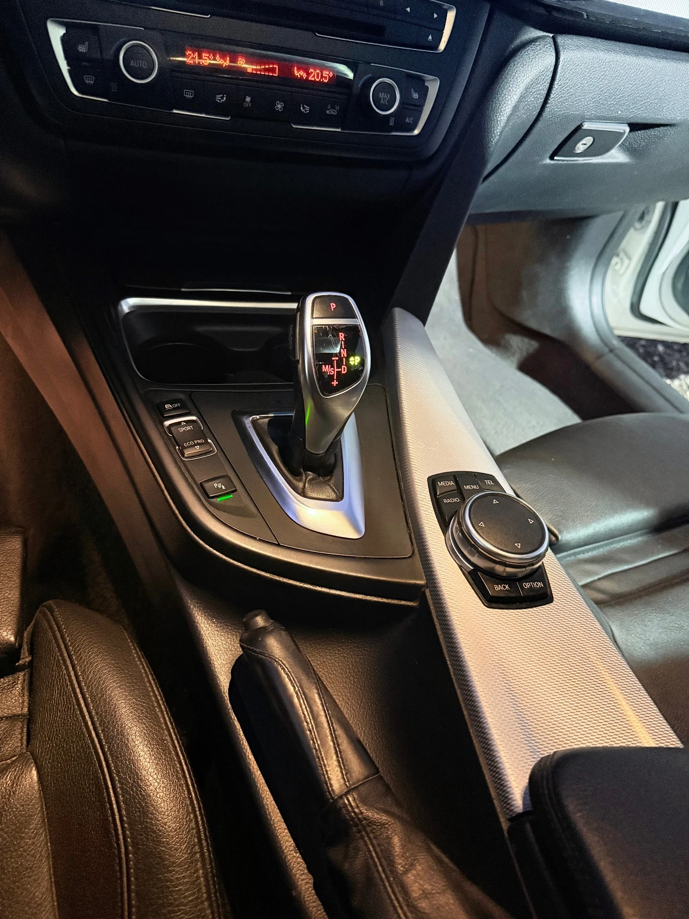 BMW 335 M-SPORT/xDrive/HEADUP/4x�������/HARMAN/KARDON | Mobile.bg � ����������� 9