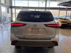 Toyota Highlander * AWD * CARFAX * Обдухване * 360 Камери * , снимка 4