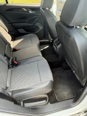 VW Tiguan 2.0 TDI АВТОМАТ, снимка 9
