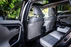 Toyota Rav4 2.5 Hybrid* 4x4* Luxury Premium* ГАРАНЦИЯ* БЪЛГАРИ - 71999 лв. / 36812.50 € - 88128008 13