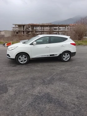 Hyundai IX35 1.7/ful ekstri - 6000 € / 11734.98 лв. - 73775926 3