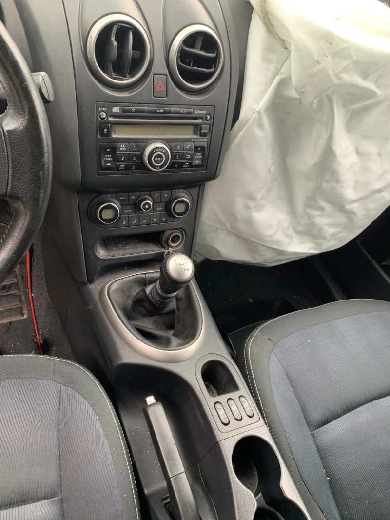 Nissan Qashqai 1, 5, снимка 7 - Автомобили и джипове - 40873325