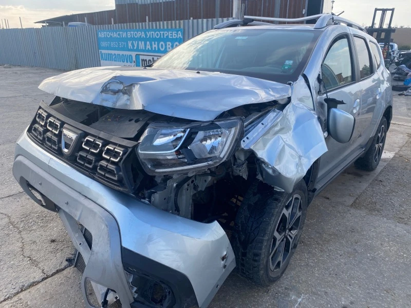 Dacia Duster 1.5 DCI 4x4, снимка 2 - Автомобили и джипове - 42436121