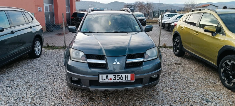 Mitsubishi Outlander 2.4i, снимка 3 - Автомобили и джипове - 48283786